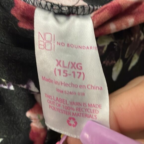 💋3/$30💋 No boundaries flare soft stretchy pants - Picture 3 of 4